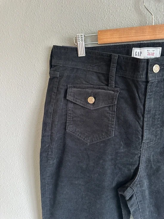NWT Gap 70s Flare High-Rise Black Corduroy Pants 14 Short - Picture 8 of 15